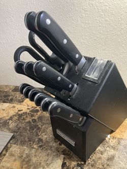 11piece knife set with shears and stsnd included