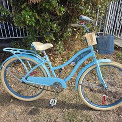 women Bike Huffy Size 26 $130
