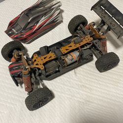 Two wolfs rc cars
