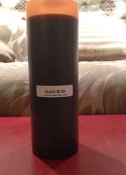 Black musk essence