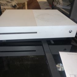 Xbox One S 