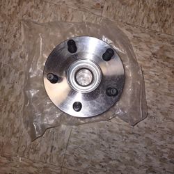 5 LUG WHEEL HUB
