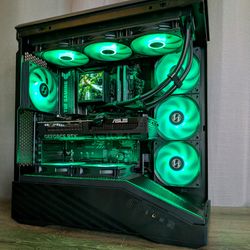 RTX 5070 // Ryzen 7 9700X // 32GB DDR5 // 2TB Gen4 NVMe // WiFi 6E