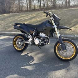 2018 Suzuki Drz400sm