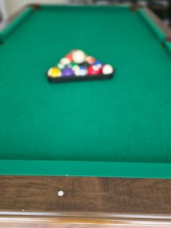 Pool table