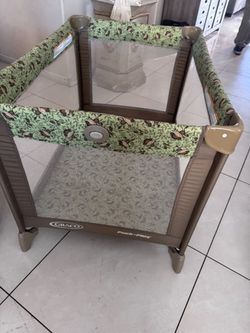 Graco Pack 'n Play Playard