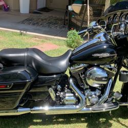 2016 Harley Davidson FLHXS