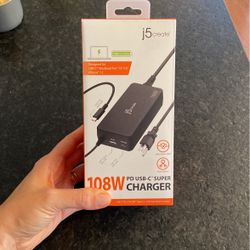 108W MacBook Pro USB-C Super charger 