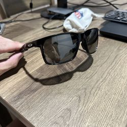 Oakley Portal Prizm Polarized Sunglasses 