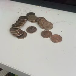  A Bunch Of 1 Dollar Coins 