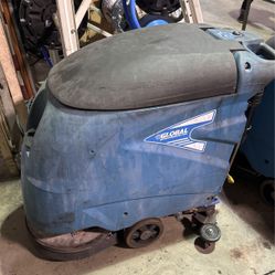 Floor Cleaning machine 