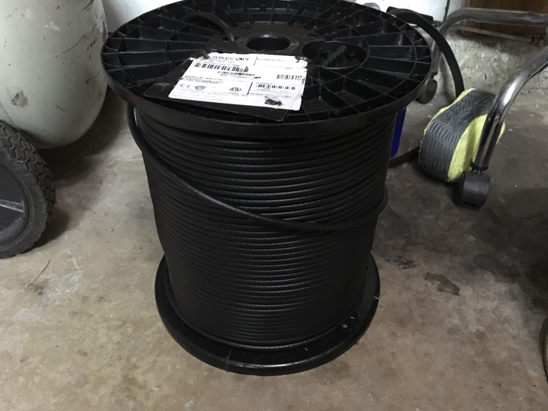 New roll cable wire and 300in bag connectors