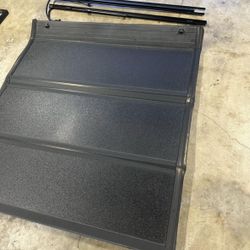 13-23 Dodge Ram 1500 Short Bed 5ft 4 Inch