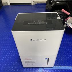 Dehumidifier 