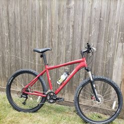 Marin Bobcat Trail Hydro-Light 6061/Brick (Lightly Used Twice)