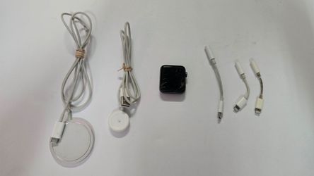 Apple Watch Series 3 - Cracked Screen and Accessories