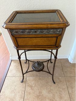 Unique Vintage Style Glass Top Display Case Table