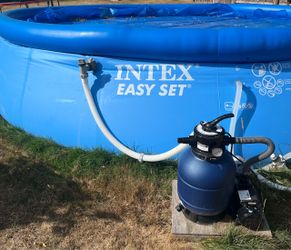 Pool - Intex 18 feet x 48 inches inflatable with upgraded pump