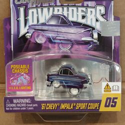 Die-Cast Car Tuned Series 1 Lowriders 1961 Chevy Impala Sport Coupe