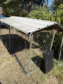 Kennel- 44” High. 5 X 10 With A Roof