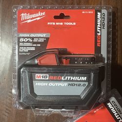 Milwaukee M18 18-Volt Lithium-Ion High Output 12.0Ah Battery Pack