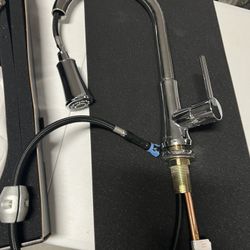 Pfister Kitchen Pull Down Sprayer Faucet