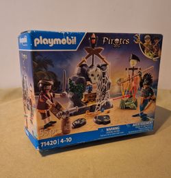 Playmobil Pirates Treasure Hunt 71420 - 55 pcs, Brand New, Never Opened
