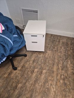2 drawer