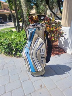 Golf Bag Ping yes its available