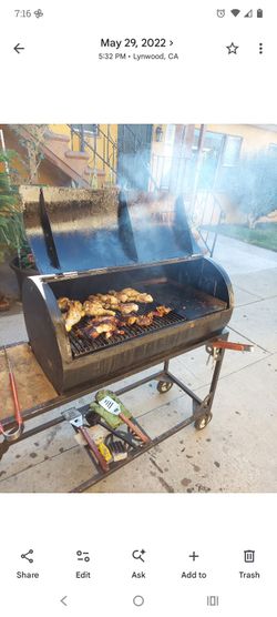 Heavy Duty Steel Barrel BBQ Grill on Wheels