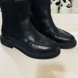 Shoes And Clothes (kids & Adults ) 