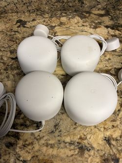 Google Nest WiFi Router Mesh AC2200 H2D & 3 Satellite Point H2E Smart Speakers