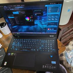 Acer Predator Helios 18" Laptop RTX 4090 Graphics Card