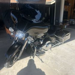 2021 Harley Davidson Street Glide