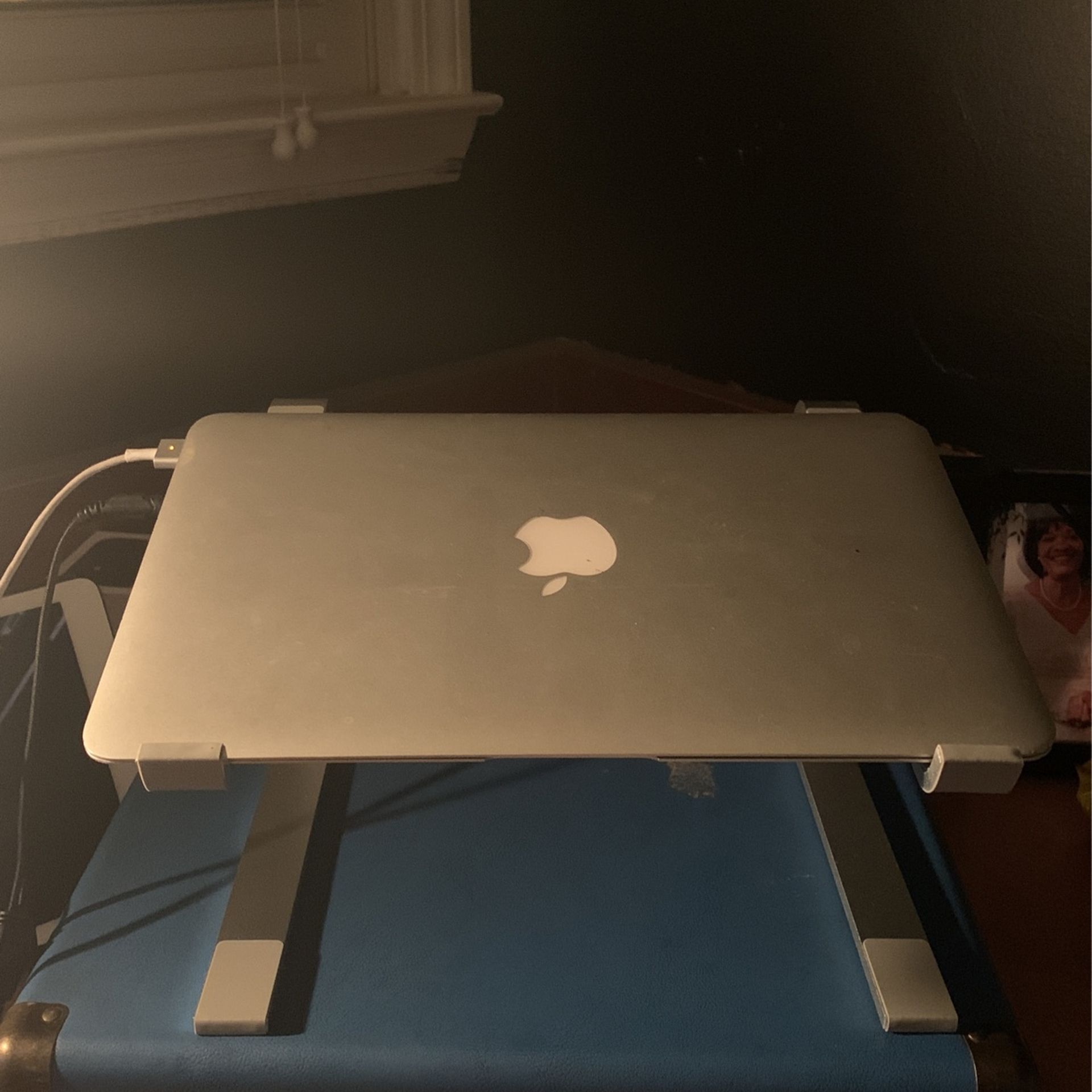 11 inch MacBook Air Early 2015