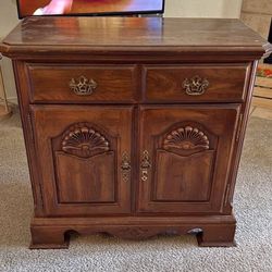 Charming Wooden Table 