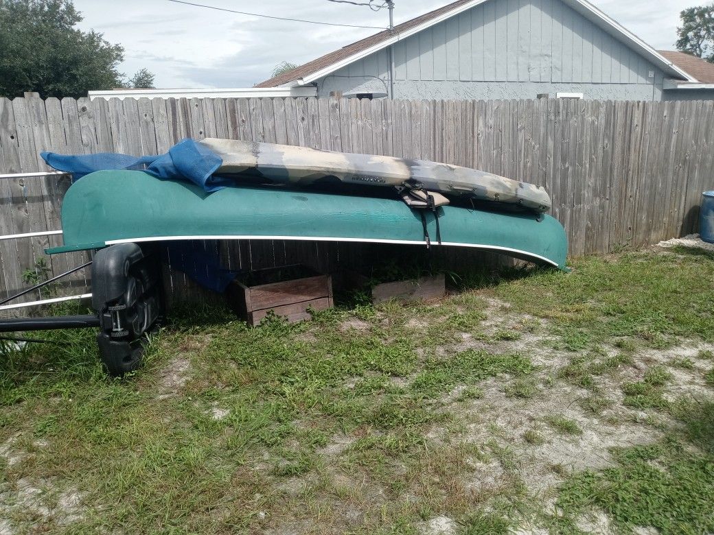 Kayak / Canoe