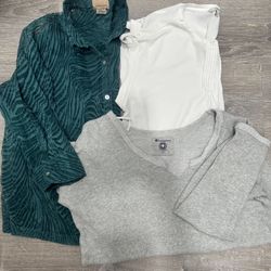 Women Top , Size:L & XL Price :$8 Preloved 