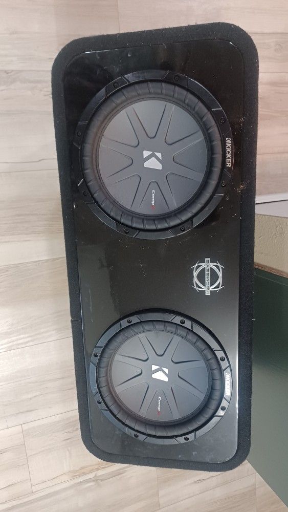 2 Kickers 10" CompR