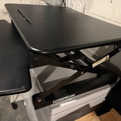 FlexiSpot 35 standing desk converter