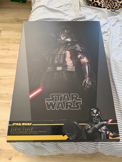 Hot Toys Star Wars Darth Vader Battle Damage Deluxe Edition DX45
