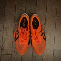 ASICS Meta Speed Sky Paris 