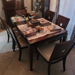 Dining Room Table With 8 Chairs