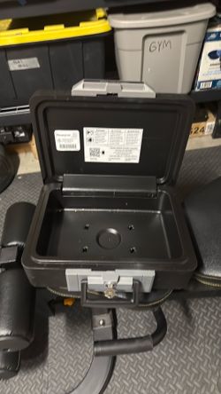 Sentry safe small