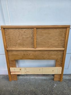Twin sized head board