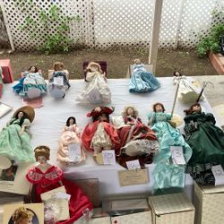 Porcelain Doll Collect  
