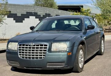 🚨 Auction this Saturday - 2006 Chrysler 300 4 Door Sedan