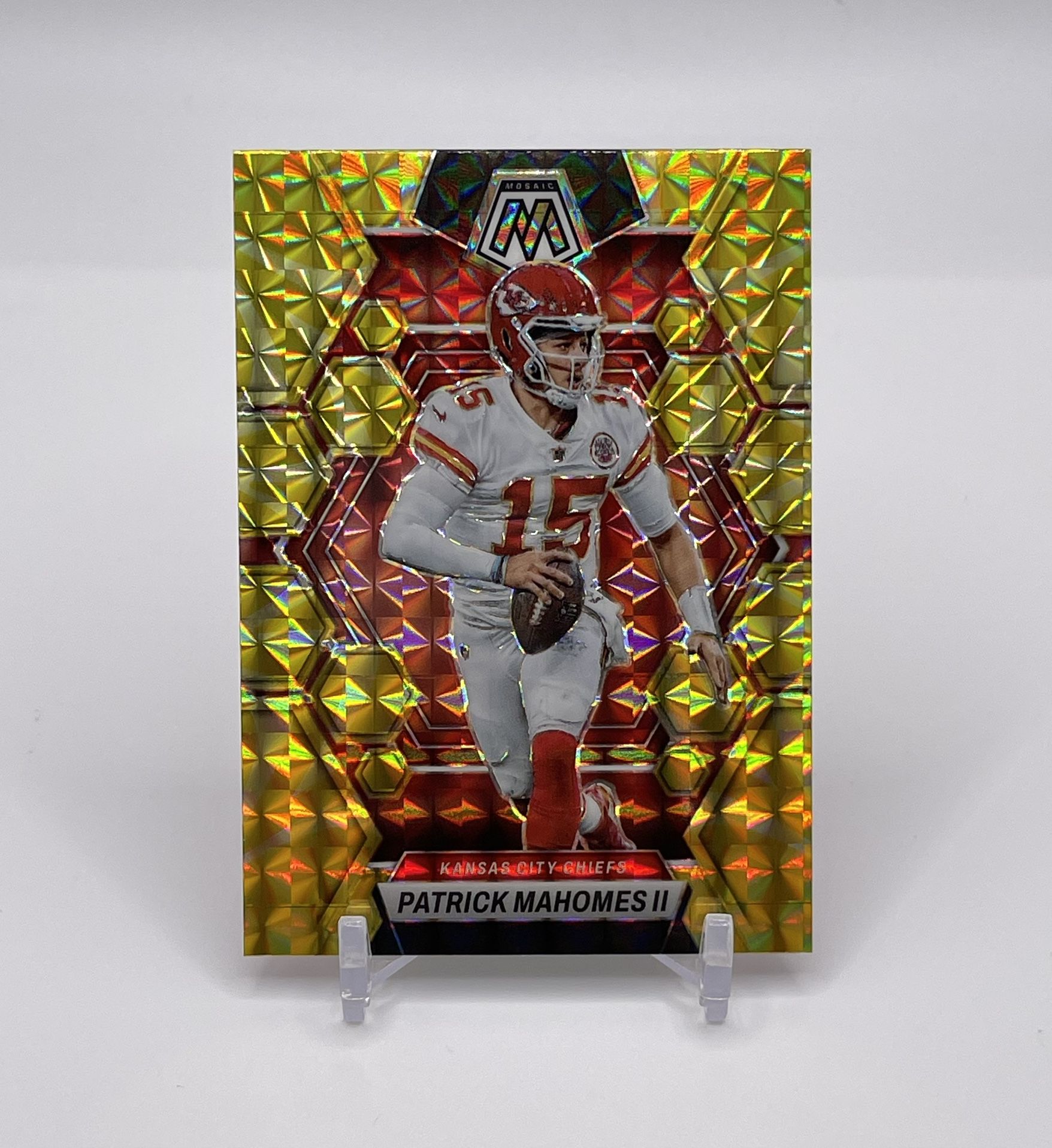2023 Panini - Mosaic Football Reactive Yellow Prizm #109 Patrick Mahomes II