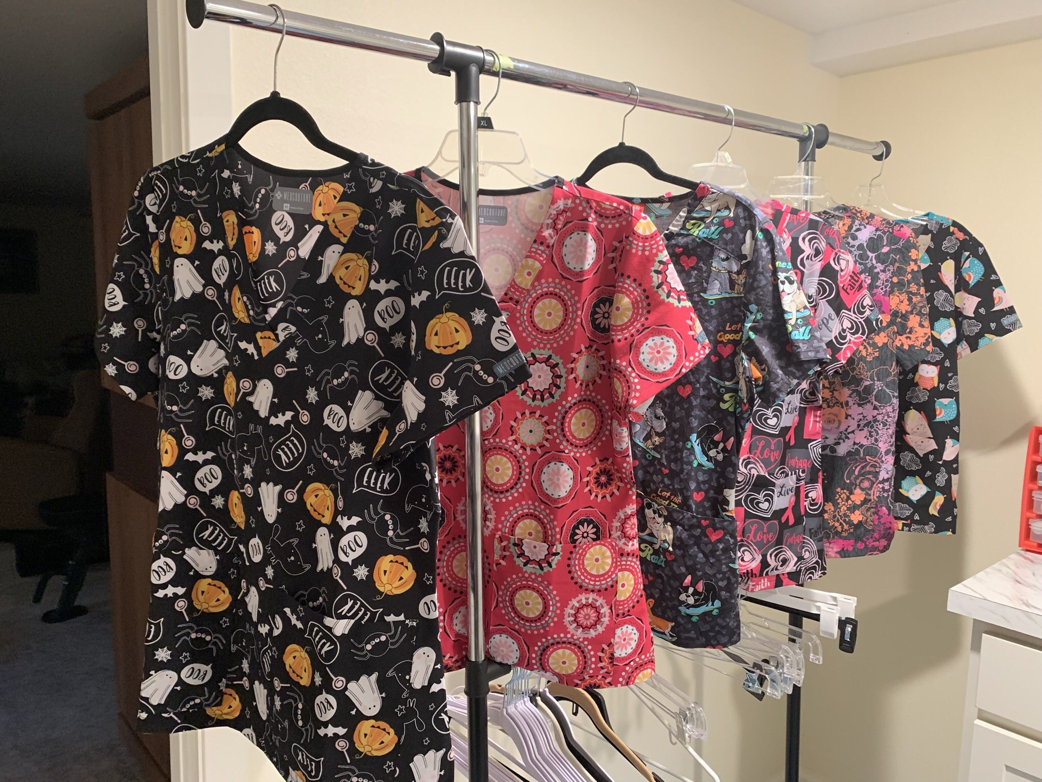 👚 Colorful Scrub Tops