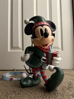 2024 holiday season at Disney Parks Mickey Elf Popcorn Bucket
